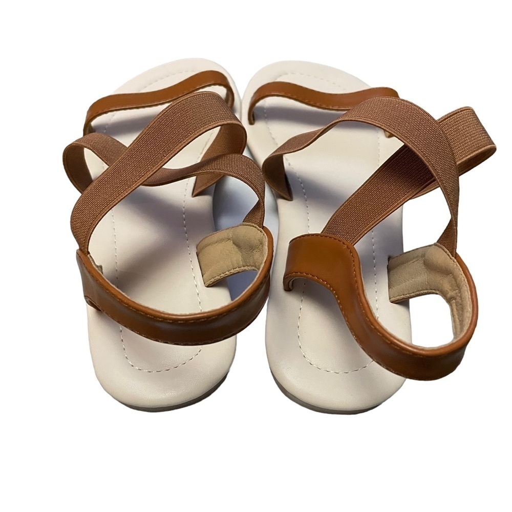 Girls Cross Strap Sandals Size: 35EU (3 kids) - Picture 8 of 11